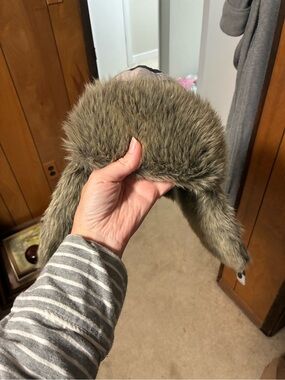 Eddie Bauer Superior Down Trapper Hat faux fur